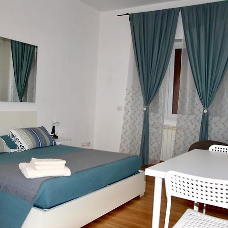Locazione Turistica Paolucci Hotel โรม ภายนอก รูปภาพ